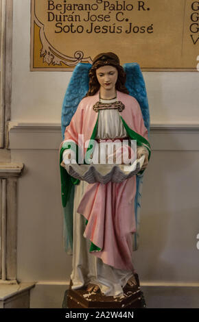 La figure religieuse à la chapelle de San Elizario, fondée en 1789, est souvent confondu avec une mission espagnole, puisqu'il se trouve tout près de deux missions dans les environs de El Paso, Texas Banque D'Images