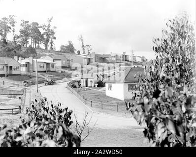 Négatif sur verre - Commission de l'électricité, Yallourn, Victoria, Sep 1943, partie d'une grande collection photographique de plaque de verre et de négatifs, tirages photographiques et des albums photos, concernant le développement de l'industrie de la fourniture d'énergie électrique à Victoria, exploité par la Commission de l'électricité de l'État de Victoria (SECV) de 1919 à 1993 et diverses prédécesseur et privé les entreprises d'alimentation municipale remontant à la fin des années 1880 Banque D'Images