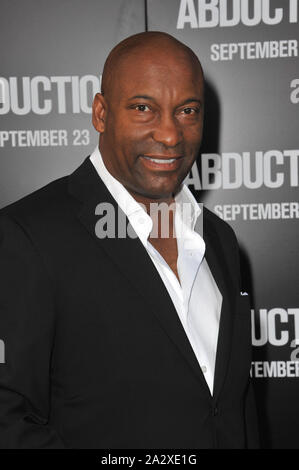 LOS ANGELES, CA. Le 15 septembre 2011 Directeur : John Singleton à la première mondiale de son nouveau film "Abduction" au Grauman's Chinese Theatre, à Hollywood. © 2011 Paul Smith / Featureflash Banque D'Images