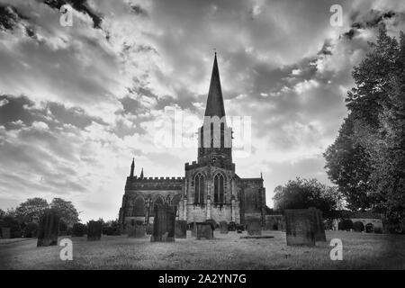 All Saints Church Bakewell en noir et blanc Banque D'Images