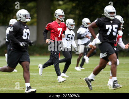 Oakland Raiders quarterback Mike Glennon au cours de la journée des médias du Grove Hotel, Watford. Banque D'Images