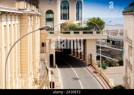 Des Tunnelausfahrt Fairmont-Hotel Tunnel Unter dem, Monte Carlo, Monaco, Europa| sortie du tunnel du tunnel sous l'Hôtel Fairmont Monte Carlo, Mona Banque D'Images