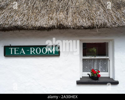 Salon de thé, Château et parc de Bunratty, comté de Clare, Irlande Banque D'Images