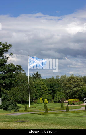 Drapeau écossais au Trump International Golf Links. L'Aberdeenshire, Ecosse, Royaume-Uni Banque D'Images