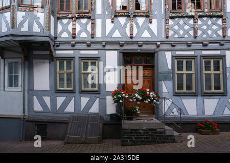 La façade ouvragée de l'Duchscher maison à Hadamar, une maison à colombages. Banque D'Images