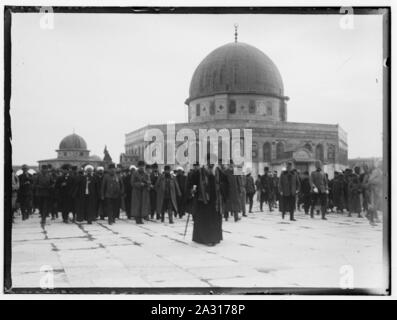 Enver Pacha et Jamal (Cemal Pasha) visiter le dôme du Rocher, Jérusalem Banque D'Images