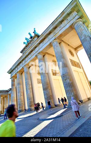 Berlin Allemagne. Vendredi 4 Octobre, 2019. Porte de Brandebourg à Berlin, ville de l'Allemagne. Banque D'Images