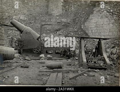 Eroberter italienischer 28 cm Mörser m'Campomolon. Aufgenommen am 24. Mai 1916. Banque D'Images