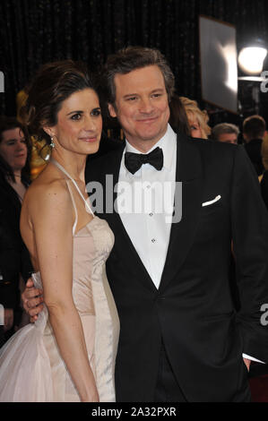 LOS ANGELES, CA. 27 février 2011 : Colin Firth et Livia Giuggioli au 83rd Annual Academy Awards au Kodak Theatre, à Hollywood. © 2011 Paul Smith / Featureflash Banque D'Images