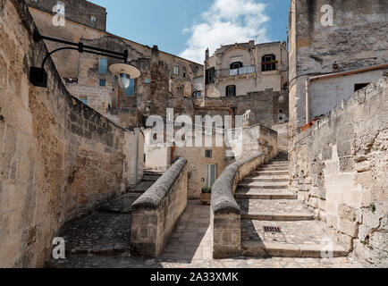 À l'intérieur de l'ancienne ville de Matera (Sassi di Matera), Capitale européenne de la Culture 2019, Basilicate, Italie Banque D'Images
