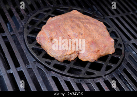 Ventre de boeuf sur le grill steak Banque D'Images