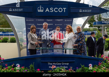 Ascot, Berkshire, Royaume-Uni. 5ème Oct, 2019. Callum jockey remporte le groupe Rodriguez McGee Handicap Stakes (classe 3) sur l'Pendleton. Propriétaire David W Armstrong, Formateur Michael Dods, éleveur et Sponsor Highfield Farm LLP. Credit : Maureen McLean/Alamy Live News Banque D'Images