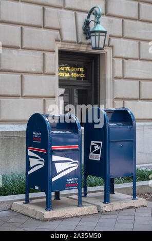 Les services postaux des Etats-Unis et boîtes aux lettres, Pennsylvania Avenue, Penn Quarter, Washington DC, USA Banque D'Images