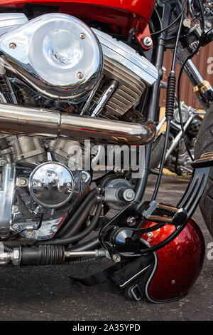 Moteur de moto chromé, close-up de motocycles stationnaire, moto chelm Banque D'Images