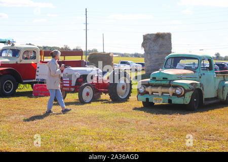 Hillsborough , New Jersey, le 5 octobre 2019:fête d'automne et le tracteur show à Hillsboro Farm Country Market Banque D'Images