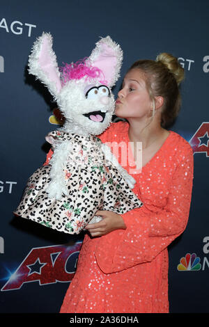 'America's Got Talent' saison 14 Live Show Tapis Rouge à la Kodak Theater le 3 septembre 2019 à Los Angeles, CA comprend : pétunia, Darci Lynne Agriculteur Où : Los Angeles, California, United States Quand : 04 Sep 2019 Credit : Nicky Nelson/WENN.com Banque D'Images