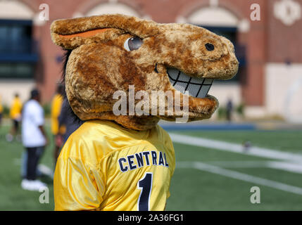 Edmond, OK, USA. 05 Oct, 2019. La mascotte de l'Oklahoma Central Buddy la bronchoconstriction pendant un match de football entre le Fort Hays State Tigers et le centre de l'Oklahoma à Bronchos Wantland Stadium à Edmond, OK. Siegel gris/CSM/Alamy Live News Banque D'Images