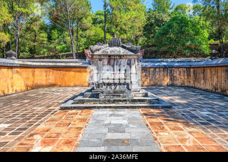 Kien Phuc tombe dans le parc du Vietnam Tu Duc ancienne tombe royale près de Hue, Vietnam. Site du patrimoine mondial de l'Unesco Banque D'Images