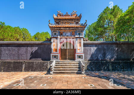 Kien Phuc tombe dans le parc du Vietnam Tu Duc ancienne tombe royale près de Hue, Vietnam. Site du patrimoine mondial de l'Unesco Banque D'Images