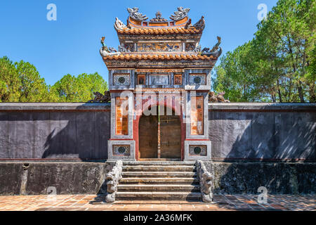 Kien Phuc tombe dans le parc du Vietnam Tu Duc ancienne tombe royale près de Hue, Vietnam. Site du patrimoine mondial de l'Unesco Banque D'Images