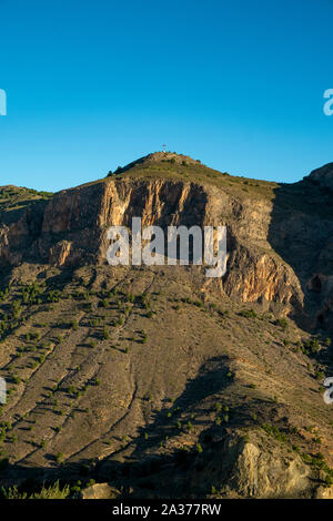 La Sierra de Orihuela et Cruz de la muela cross, Orihuela, Alicante province, Espagne Banque D'Images