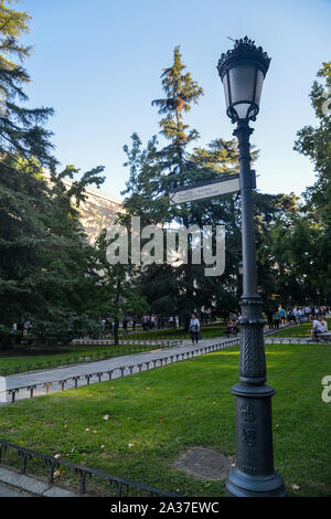 Madrid, Espagne - Oct 5, 2019 : fléchage l'entrée du musée du Prado à Madrid, Espagne Banque D'Images