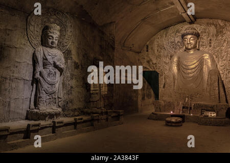 Bouddha, Mille Buddha Mountain, Montagne Qianfo Wanfo, Grotte, Jinan, Shandong Province, China Banque D'Images