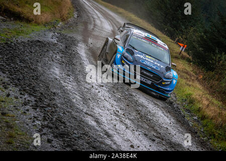 Pontus Tidemand (Suède) en passant par l'étape de Myherin Wales Rally GB en 2019 Ford Fiesta RS WRC World Rally Car Banque D'Images