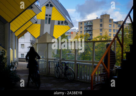 Rotterdam, Pays-Bas - 4 octobre 2019 : Kijk-Kubus. Les maisons cubiques. Banque D'Images