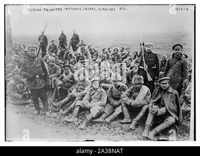 Les prisonniers russes -- russes, Tartares, Kirgises [c.-à-d., etc.] kirghize Banque D'Images