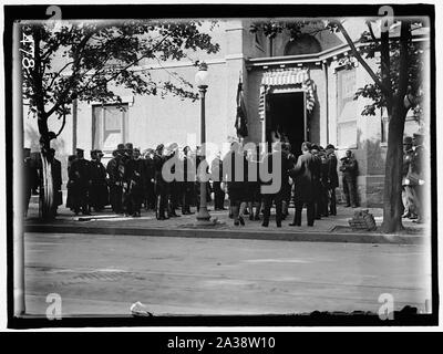 SCHLEY, Winfield Scott, LE CONTRE-AMIRAL, U.S.N. Funérailles, ST. JOHN'S CHURCH. Les porteurs Banque D'Images