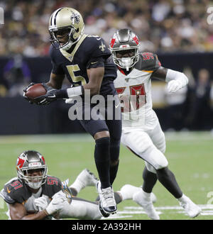 Tampa Bay Buccaneers linebacker Kevin Minter (51) during an NFL football  game against the Chicago Bears, Sunday, Oct. 24th, 2021 in Tampa, Fla. (AP  Photo/Don Montague Stock Photo - Alamy