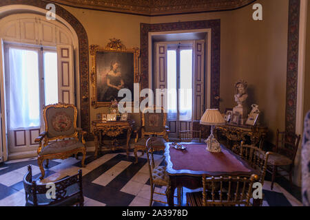 Matilde de Aguilera y Gamboa, Dame de Fontagud par Federico de Madrazo dans la salle à manger et salon , Musée Cerralbo, Madrid, Espagne Banque D'Images