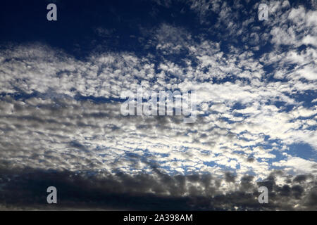 Cloud, formation, les nuages blancs, dramatique, sky, météorologie Banque D'Images