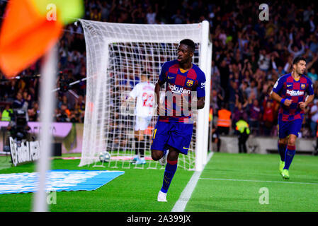 Barcelone, Espagne. 6 octobre, 2019. Dembele de Barcelone célèbre un but durant le match de la Liga entre le FC Barcelone et le FC Séville au Camp Nou à Barcelone, Espagne. Crédit : Christian Bertrand/Alamy Live News Banque D'Images