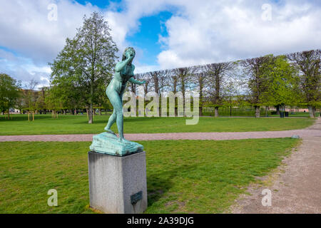 Copenhague, Danemark - mai 04, 2019 : La statue de jardin en parc du château de Rosenborg, Copenhague, Danemark Banque D'Images