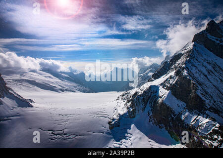 Trois célèbres Swiss Mountain peaks, Eiger, Mönch et Jungfrau Banque D'Images