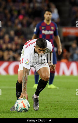 Barcelone, Espagne. 06 Oct, 2019. Jamais de Banega FC Séville lors du match FC Barcelone v FC Séville, de LaLiga, 2019/2020, saison 8. Camp Nou. Barcelone, Espagne, 06 octobre 2019. Barcelone, 06-10-2019. LaLiga 2019/ 2020, date 8. Barcelone - Séville. Jamais Banega de Séville : Crédit Photos Pro/Alamy Live News Banque D'Images