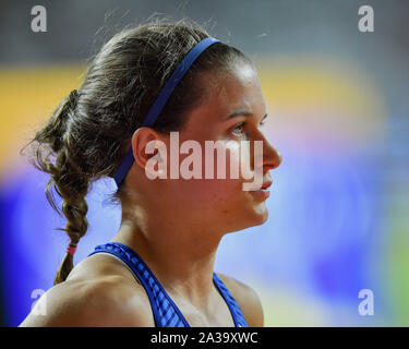 DOHA, QATAR. 06 Oct, 2019. Zoey Clark de Grande-Bretagne a porté avant la compétition chez les femmes en finale du relais 4x100 au cours de la 10e journée de l'IAAF World Athletics Championships - 2019 de Doha à Khalifa International Stadium le dimanche, Octobre 06, 2019 À DOHA, QATAR. Credit : Taka G Wu/Alamy Live News Banque D'Images