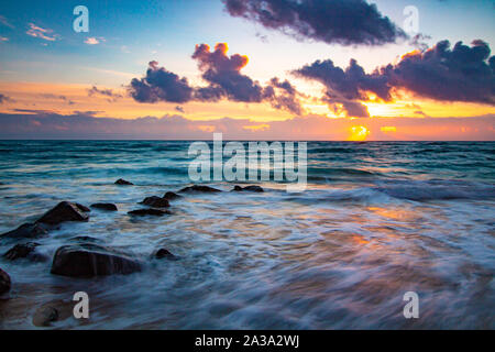 Kauai Beach Sunrise Banque D'Images