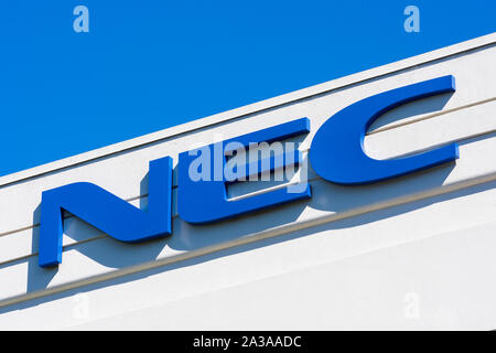 NEC Corporation of America signe en parc d'entreprises dans la Silicon Valley. NEC Corporation est basée à Tokyo, Japon Banque D'Images