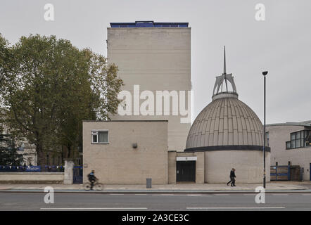 La Chapelle St Benet, Mile End Road London conçu par plaine & Lacey 1962 Banque D'Images