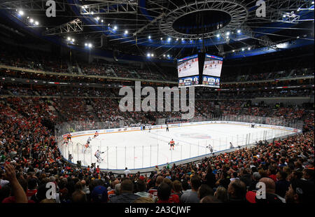 Prague, République tchèque. 4ème Oct, 2019. La Série mondiale de la LNH match Philadelphia Flyers vs Blackhawks de Chicago à Prague, République tchèque, le vendredi, Octobre 4, 2019. Credit : Ondrej Deml/CTK Photo/Alamy Live News Banque D'Images
