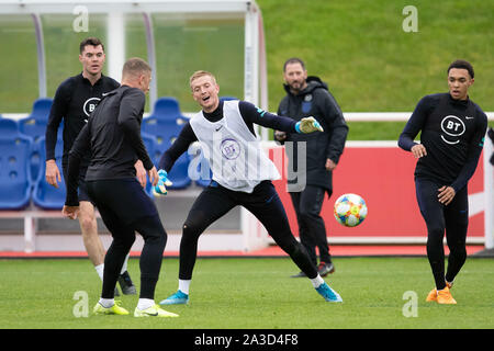 Burton upon Trent, Royaume-Uni. 07Th Oct, 2019. La Jordanie Pickford au cours de la formation avant l'Angleterre, l'UEFA Euro 2020 contre la République tchèque, qualificatif à St George's Park, le 7 octobre 2019 à Burton-upon-Trent, en Angleterre. Credit : PHC Images/Alamy Live News Banque D'Images