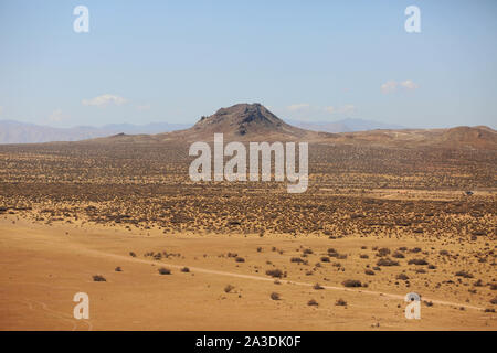 Sep 28, 2019 - California City, Californie, États-Unis - Wasteland a lieu tous les week-end de septembre dans le désert de Mojave, près d'Edwards, CA. Il est également à proximité de California City, CA. Le thème principal de Wasteland Week-end est post-apocalyptique Mad Max série ainsi que la série de jeux vidéo. (Crédit Image : © Katrina Kochneva/Zuma sur le fil) Banque D'Images