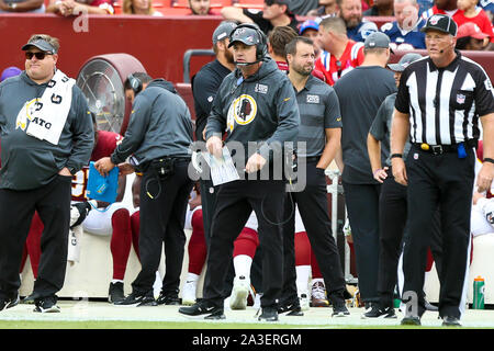 Landover, Maryland, USA. 6 octobre, 2019. Redskins de Washington l'entraîneur-chef Jay Gruden sur la touche pendant le match contre les New England Patriots au FedEx Field. Patriots gagner 33-7. Credit : Debby Wong/ZUMA/Alamy Fil Live News Banque D'Images