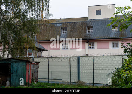 Teplice, République tchèque. 05Th Oct, 2019. David Rath, ancien gouverneur de la région de la Bohême centrale pour les sociaux-démocrates (CSSD) reconnus coupables de corruption, a commencé à purger sa peine de prison de sept ans dans la région de Teplice, en Bohême du nord, la République tchèque, le lundi 7 octobre 2019. La cour a jugé coupable de corruption au sein de Rath les marchés publics liés à la reconstruction du château Bustehrad. Sur la photo, du 8 octobre 2019, il est le prince de Ligne d'arrêt. Credit : Ondrej Hajek/CTK Photo/Alamy Live News Banque D'Images