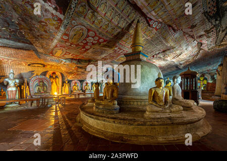 Historique Dambulla cave temple au Sri Lanka Banque D'Images