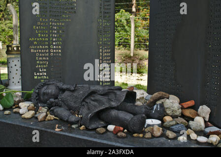 Mémorial pour les enfants exécuté après l'expulsion de Herzogenbusch camp de concentration. Camp Vught National Monument. Aux Pays-Bas. Banque D'Images