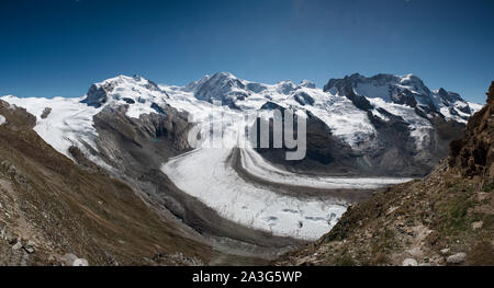 Glacier du Gorner ou Gornergletscher au Gornergrat montrant Monte Rossa massif, au-dessus de Zermatt en Suisse. Septembre 2019 Le glacier du Gorner (allemand : G Banque D'Images